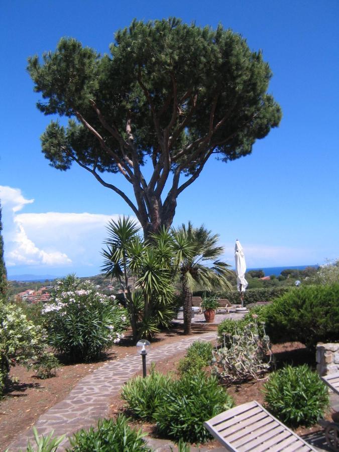 Studio-Appartment In Landhaus Mit Meerblick Porto Azzurro Luaran gambar